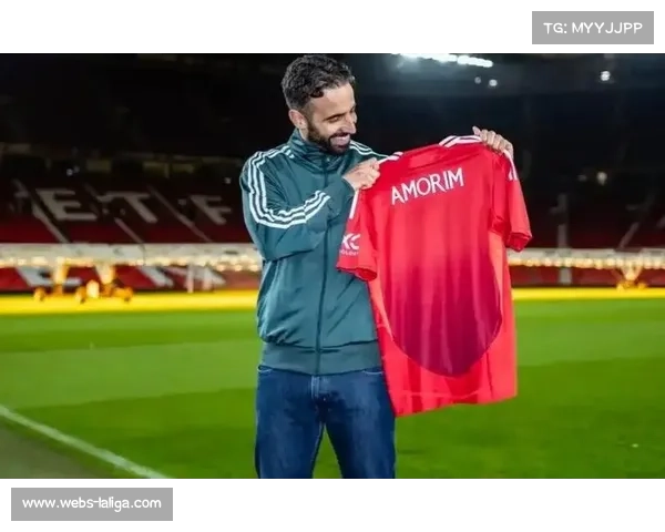 阿莫林:曼联还有很多提升空间,我们正在成为一支强队 阿莫林:曼联还有很多提升空间,我们正在成为一支强队